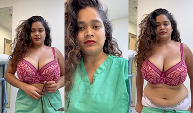 Horny Indian Tanker Nurse Strip Teasing Big Boobs Show