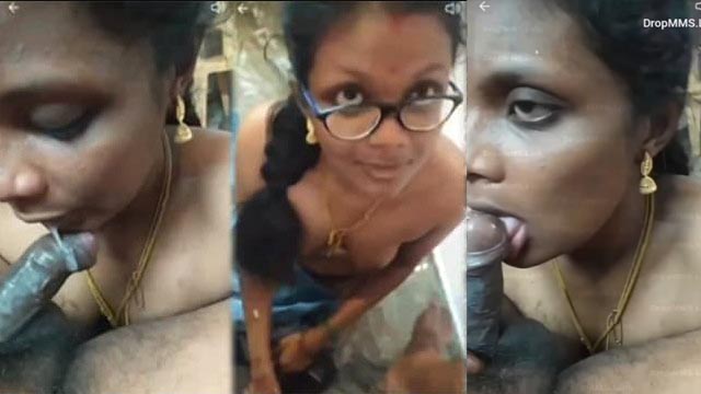 Tamil Aunty Full Nude Showing Group Fucking Video’s